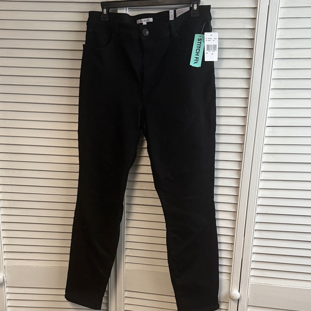STS Blue from Stitch Fix -Black Stretchy Pants NWT Size 32